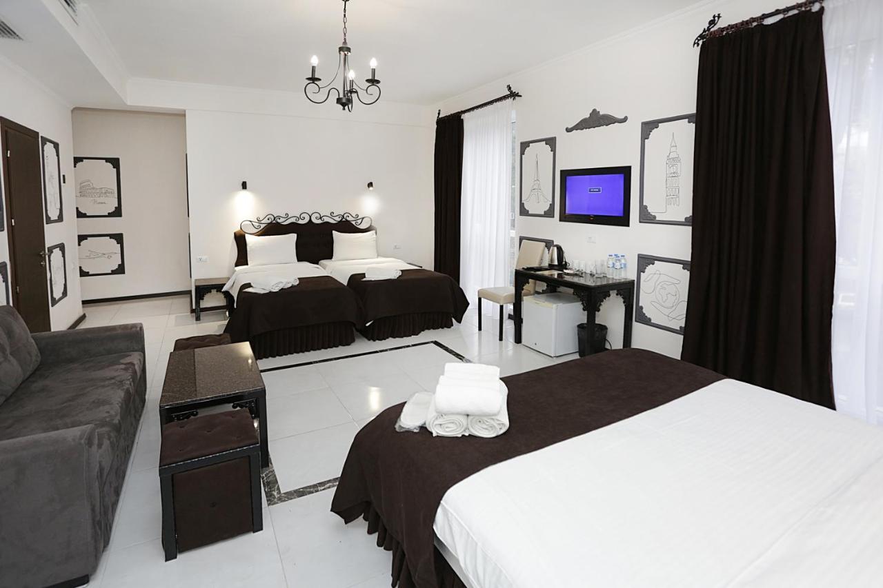The One Boutique Hotel Tbilisi Exterior photo