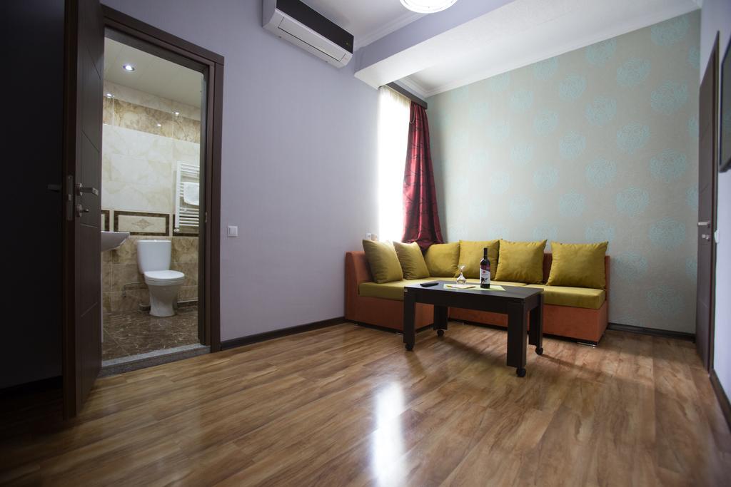 The One Boutique Hotel Tbilisi Exterior photo