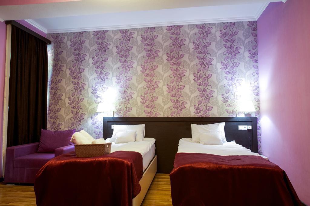 The One Boutique Hotel Tbilisi Exterior photo