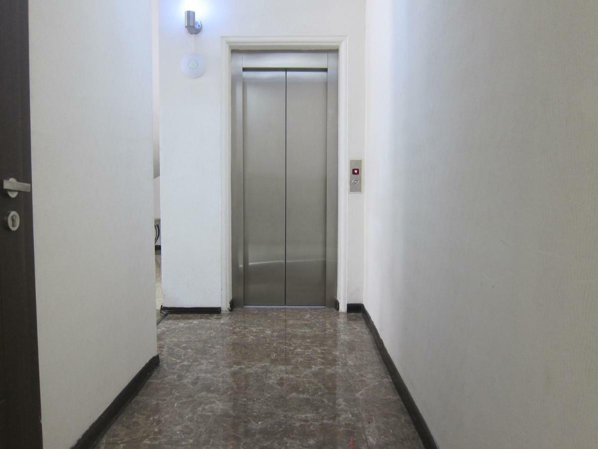The One Boutique Hotel Tbilisi Exterior photo